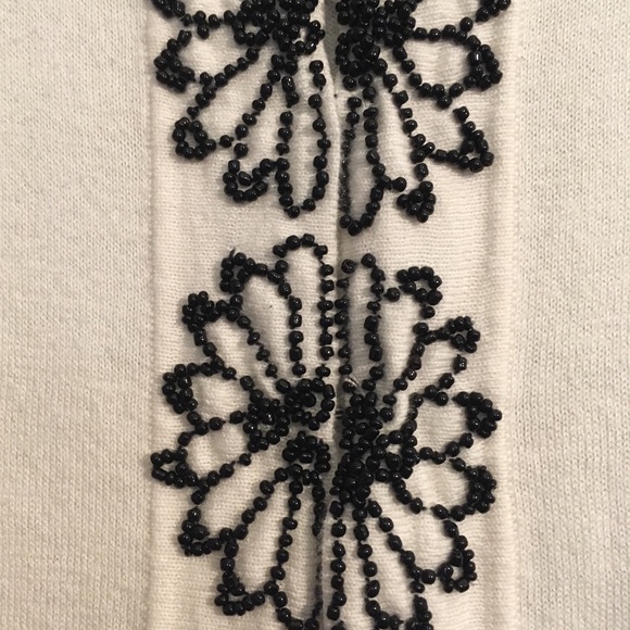 🍌 Republic Cardigan w Beaded Flower Detail Size S - Picture 5 of 8